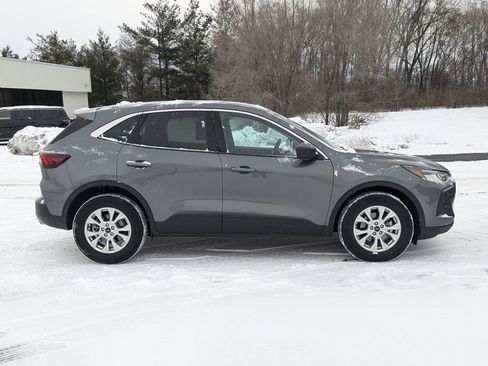 Certified 2024 Ford Escape Active image 6