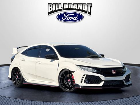 Used 2018 Honda Civic Type R image 1