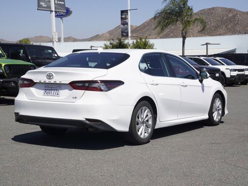 Used 2023 Toyota Camry LE w/ Convenience Package FWD image 3
