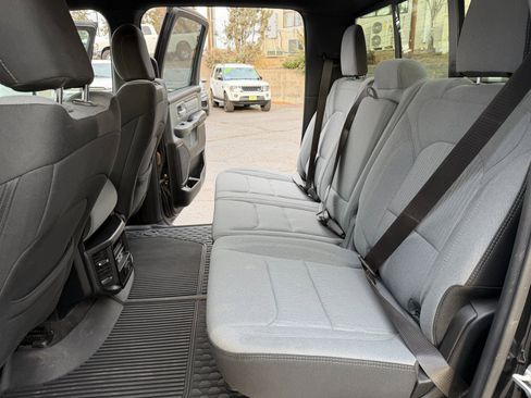 Used 2021 RAM 1500 Big Horn image 11