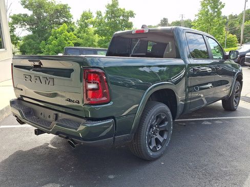 New 2026 RAM 1500 Big Horn AWD/4WD image 3