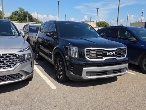 Used 2024 Kia Telluride SX FWD image 1