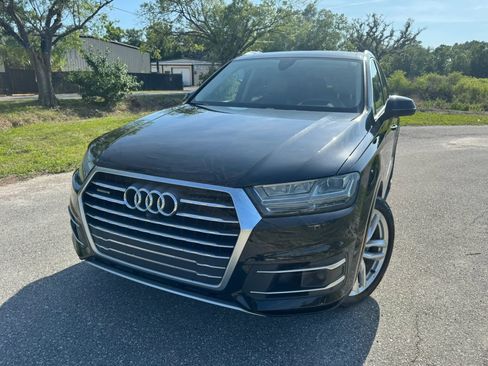 Used 2018 Audi Q7 3.0T Prestige w/ Prestige Package AWD/4WD image 3