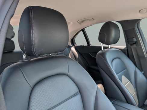 Used 2017 Mercedes-Benz C 350e Sedan image 15