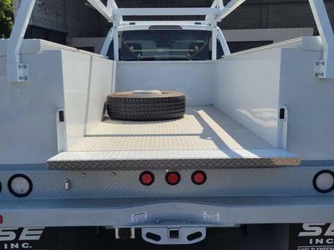 New 2024 Ford F350 XLT w/ XLT Value Package RWD image 11