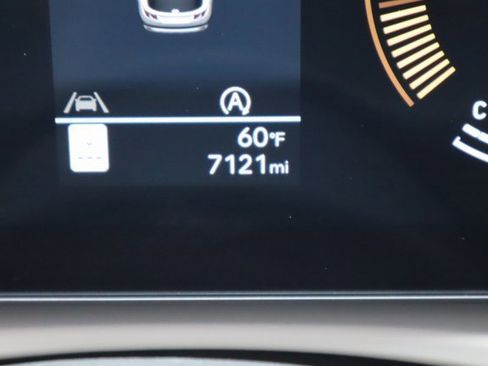 Used 2025 Hyundai Tucson SE image 37