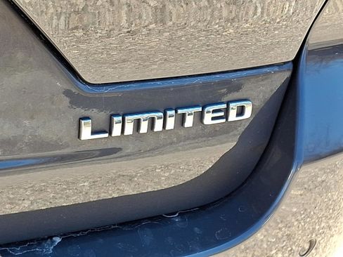 Certified 2023 Jeep Grand Cherokee Limited image 32