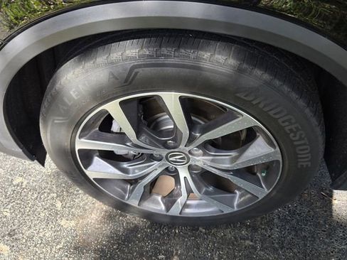 Used 2024 Acura MDX FWD w/ Technology Package image 5