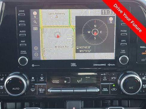 Used 2022 Toyota Highlander Limited FWD image 10