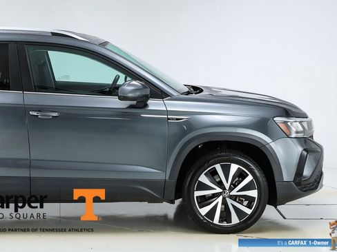 Used 2022 Volkswagen Taos SE image 12