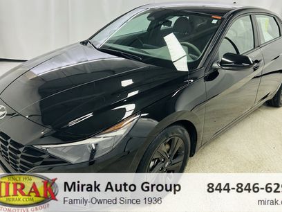 Certified 2021 Hyundai Elantra SEL