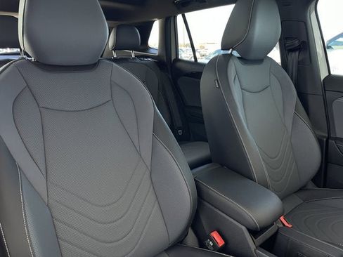 New 2026 Volkswagen Tiguan SE R-Line image 23