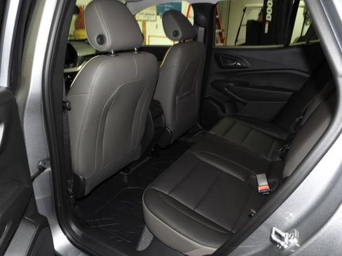 New 2026 Chevrolet Trax ACTIV w/ Driver Confidence Package FWD image 32