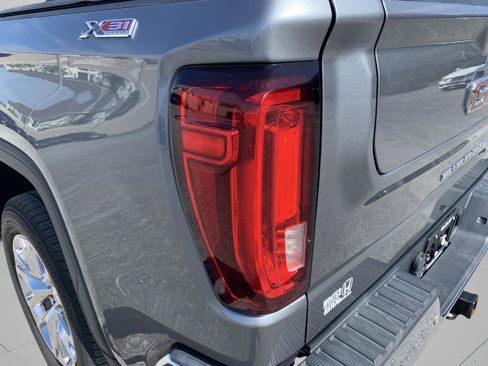 Used 2020 GMC Sierra 1500 SLT w/ SLT Premium Plus Package image 13
