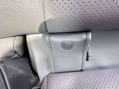 Used 2018 Subaru Outback 2.5i Limited image 20