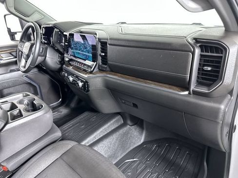 Used 2024 GMC Sierra 2500 SLE w/ SLE Value Package; AWD/4WD image 30