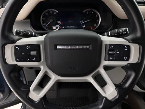 Used 2023 Land Rover Defender 110 SE AWD/4WD image 17