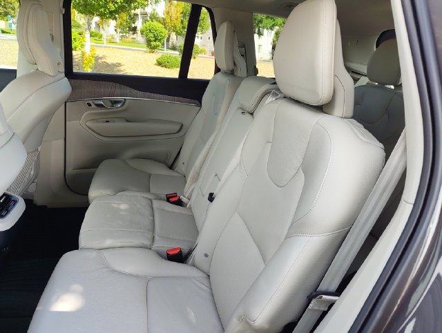 Used 2024 Volvo XC90 B6 Plus w/ Protection Package Premier AWD/4WD image 16