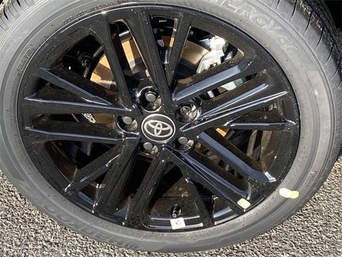 New 2026 Toyota Camry SE image 4