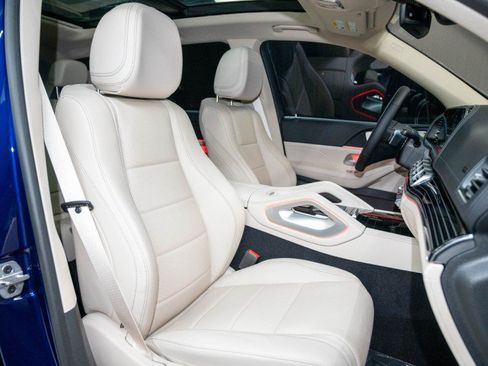 New 2026 Mercedes-Benz GLE 450 4MATIC image 11