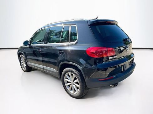 Used 2017 Volkswagen Tiguan Wolfsburg Edition AWD/4WD image 6