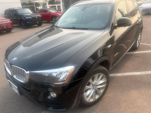 Used 2017 BMW X3 xDrive28i AWD/4WD image 2