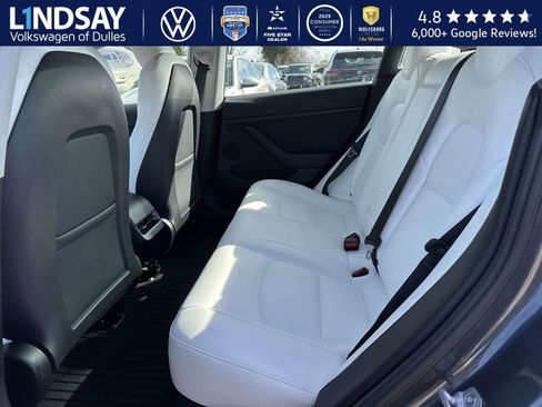 Used 2023 Tesla Model 3 Standard Range image 14