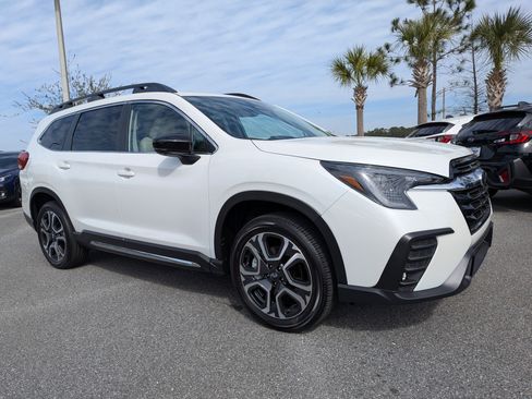 Used 2026 Subaru Ascent Limited w/ Popular Package #2 AWD/4WD image 2
