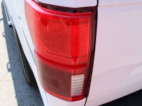 Used 2019 Ford F150 XLT w/ Equipment Group 302A Luxury RWD image 10