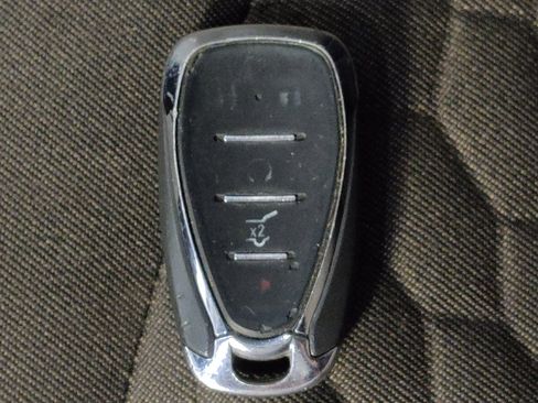 Used 2019 Chevrolet Equinox LT image 32