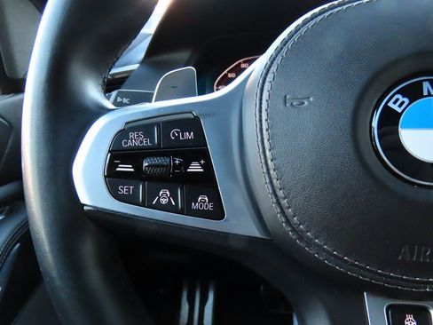 Used 2021 BMW X7 M50i image 35