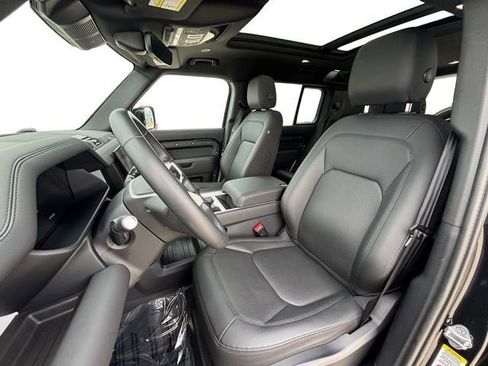 Used 2025 Land Rover Defender 110 S AWD/4WD image 11