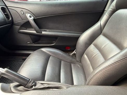 Used 2006 Chevrolet Corvette Base w/ Preferred Equipment Group image 20