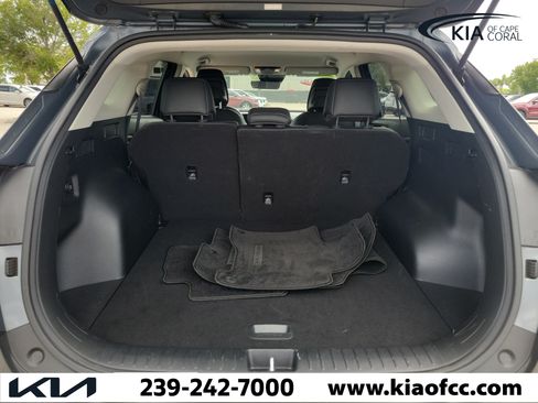 Certified 2023 Kia Sportage EX FWD image 10
