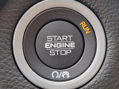 Certified 2023 RAM 1500 Big Horn AWD/4WD image 7