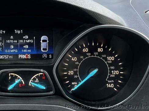 Used 2019 Ford Escape SE FWD image 23