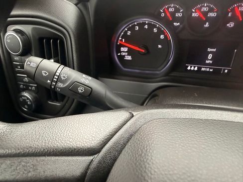 Certified 2024 Chevrolet Silverado 1500 Custom image 27