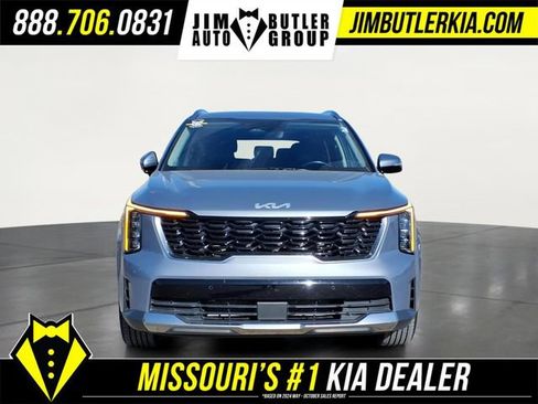 Used 2024 Kia Sorento S image 32