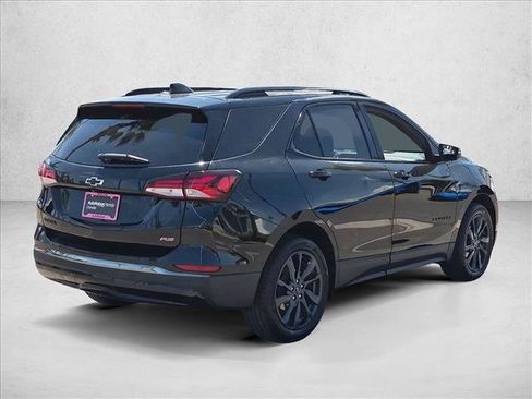 Used 2024 Chevrolet Equinox RS FWD image 5