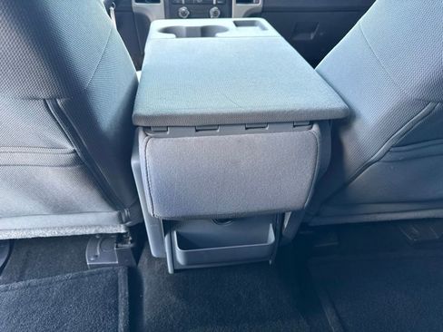 Used 2011 Ford F150 XLT AWD/4WD image 30