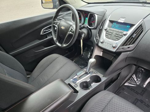 Used 2013 Chevrolet Equinox LS FWD image 26