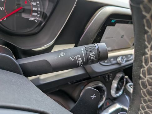 Used 2018 Chevrolet Camaro SS RWD image 39
