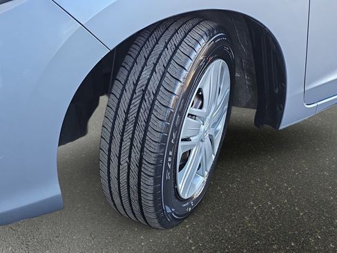 Certified 2019 Honda Fit LX image 30