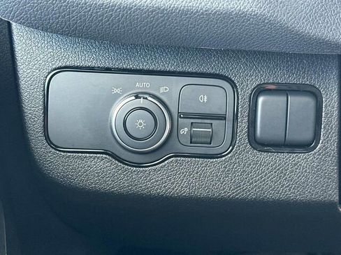 Used 2024 Mercedes-Benz Sprinter 2500 image 31