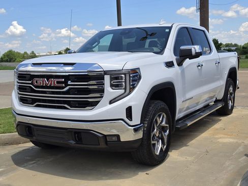 Used 2025 GMC Sierra 1500 SLT w/ SLT Premium Plus Package AWD/4WD image 1