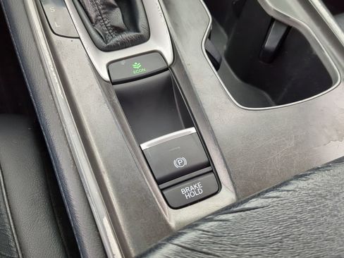 Used 2018 Honda Accord EX-L image 26