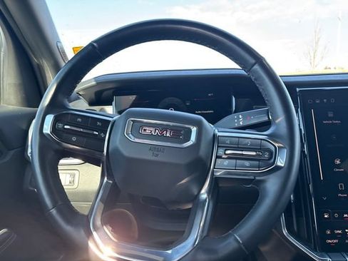Certified 2024 GMC Acadia Elevation AWD/4WD image 14