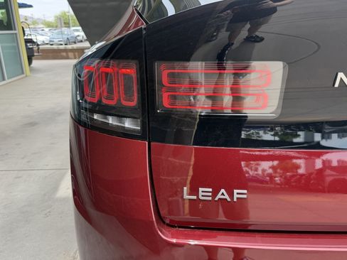 Used 2026 Nissan Leaf Platinum+ w/ Cargo Package (Platinum+) FWD image 14