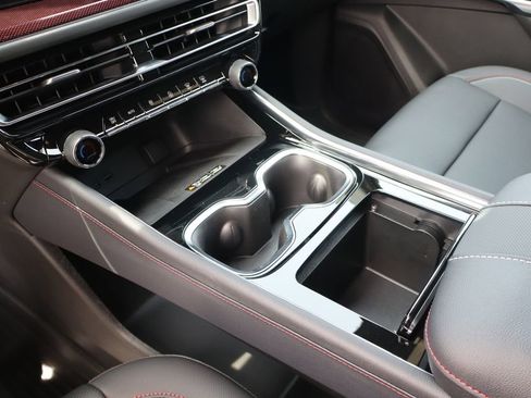 New 2026 Chevrolet Traverse Z71 AWD/4WD image 30