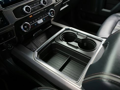 Used 2022 Ford F250 Platinum w/ Tremor Off-Road Package image 18